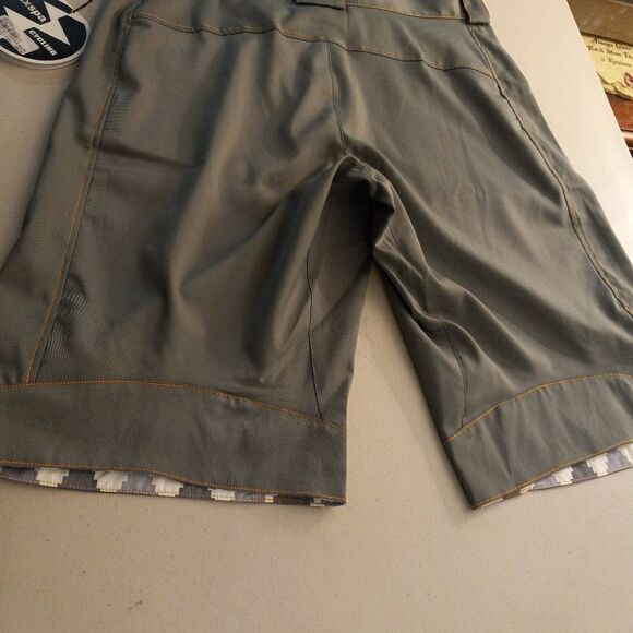 New  ixspa Cycling Short - Picture 4 of 7